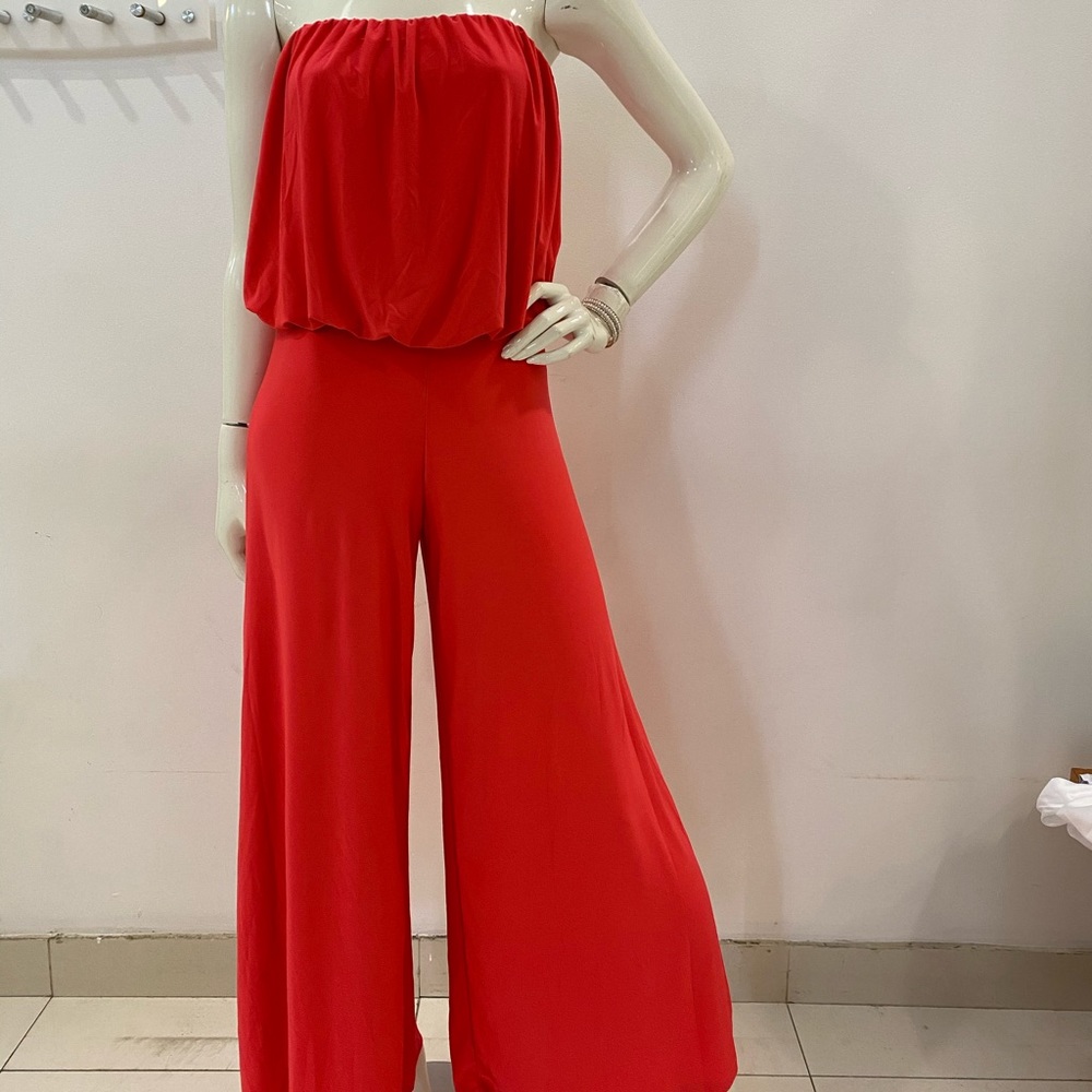 Symphony strapless jumpsuit. Bright pink M